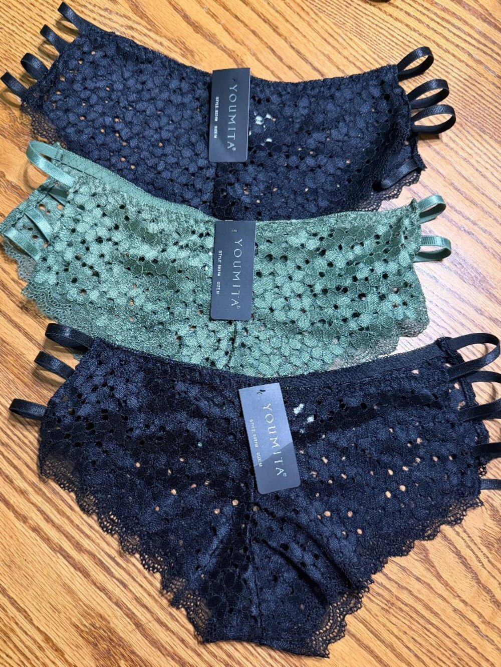 3 Pair Youmita Women's Strappy Lace Floral Panties Medium 2 Black, 1 Green NWT
